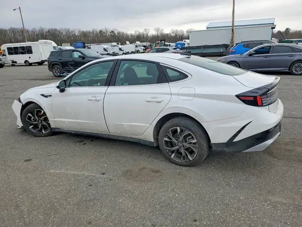 KMHL64JA0SA470886 2025 HYUNDAI SONATA - Image 2