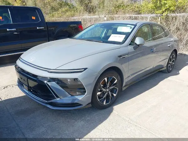 KMHL64JA0SA488398 2025 HYUNDAI SONATA - Image 2
