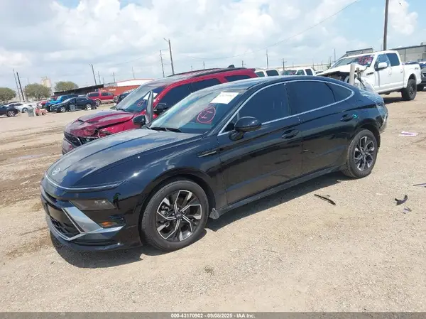 KMHL64JA0SA490328 2025 HYUNDAI SONATA - Image 2