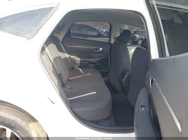 KMHL64JA1NA216656 2022 HYUNDAI SONATA - Image 8