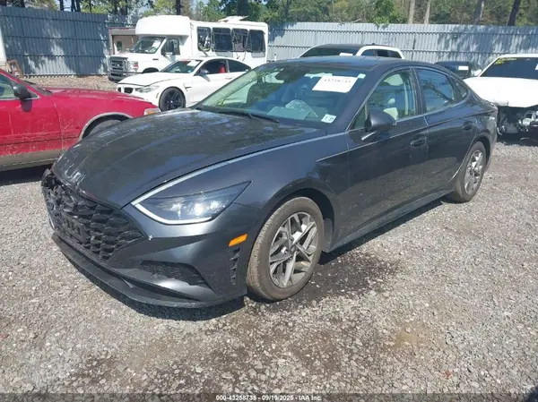 KMHL64JA1NA233215 2022 HYUNDAI SONATA - Image 2