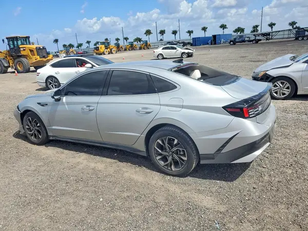 KMHL64JA1RA350072 2024 HYUNDAI SONATA - Image 2