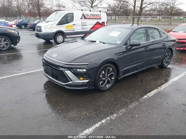 KMHL64JA1RA351738 2024 HYUNDAI SONATA - Image 2