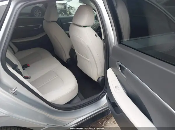 KMHL64JA1RA368877 2024 HYUNDAI SONATA - Image 8