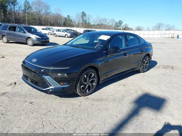 KMHL64JA1RA369351 2024 HYUNDAI SONATA - Image 2