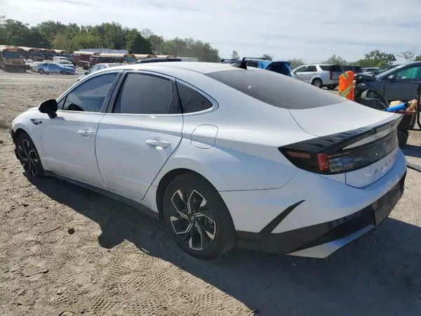 KMHL64JA1RA372976 2024 HYUNDAI SONATA - Image 2