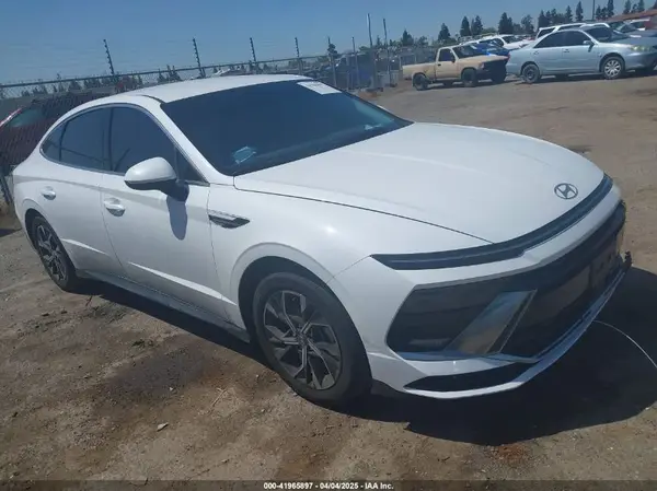 KMHL64JA1RA389888 2024 HYUNDAI SONATA - Image 1