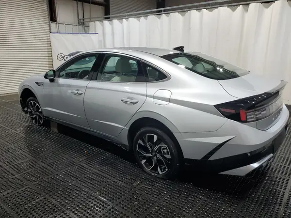 KMHL64JA1RA392550 2024 HYUNDAI SONATA - Image 2