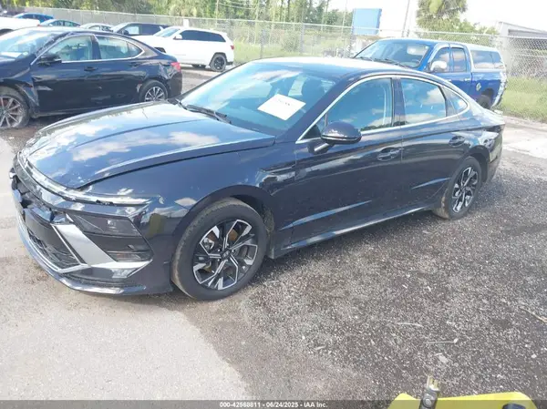 KMHL64JA1RA394847 2024 HYUNDAI SONATA - Image 2