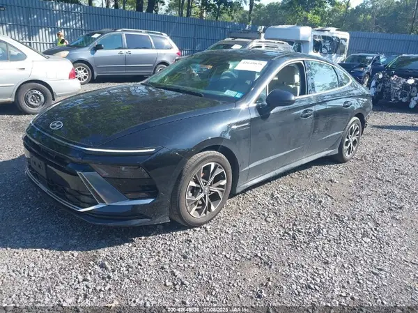 KMHL64JA1RA398963 2024 HYUNDAI SONATA - Image 2