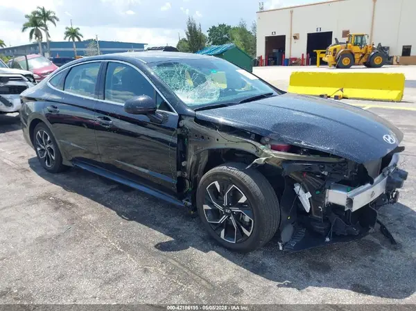 KMHL64JA1SA428968 2025 HYUNDAI SONATA - Image 1