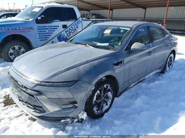 KMHL64JA1SA467530 2025 HYUNDAI SONATA - Image 2