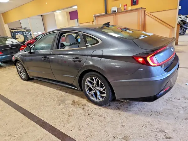KMHL64JA2NA214074 2022 HYUNDAI SONATA - Image 2