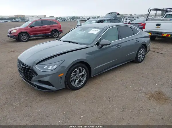 KMHL64JA2PA261804 2023 HYUNDAI SONATA - Image 2