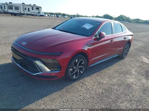 KMHL64JA2RA365812 2024 HYUNDAI SONATA - Image 2