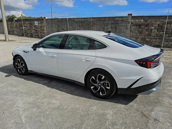 KMHL64JA2RA372338 2024 HYUNDAI SONATA - Image 2