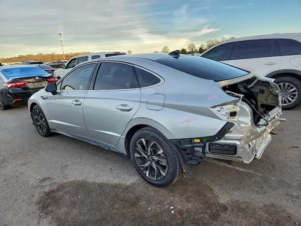 KMHL64JA2RA381296 2024 HYUNDAI SONATA - Image 2