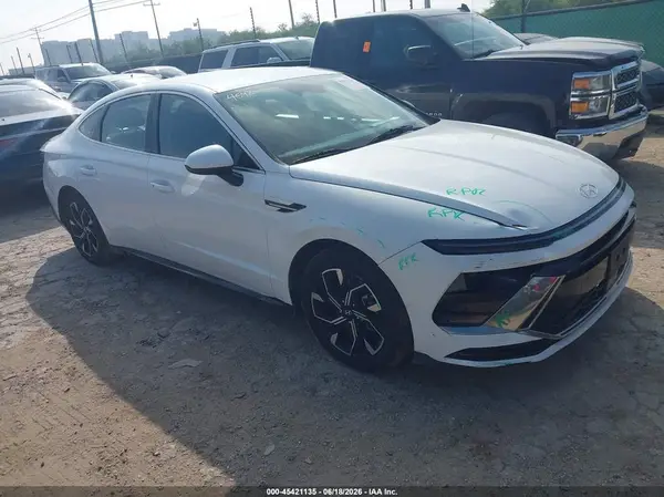 KMHL64JA2RA385624 2024 HYUNDAI SONATA - Image 1
