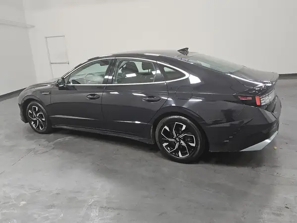 KMHL64JA2RA391455 2024 HYUNDAI SONATA - Image 2