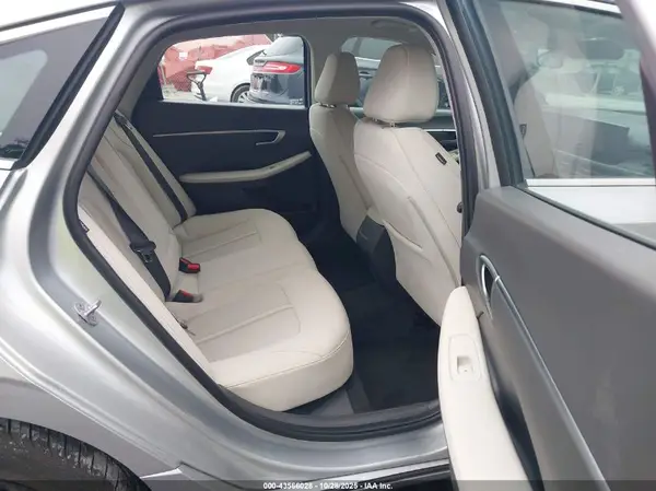 KMHL64JA2RA393772 2024 HYUNDAI SONATA - Image 8