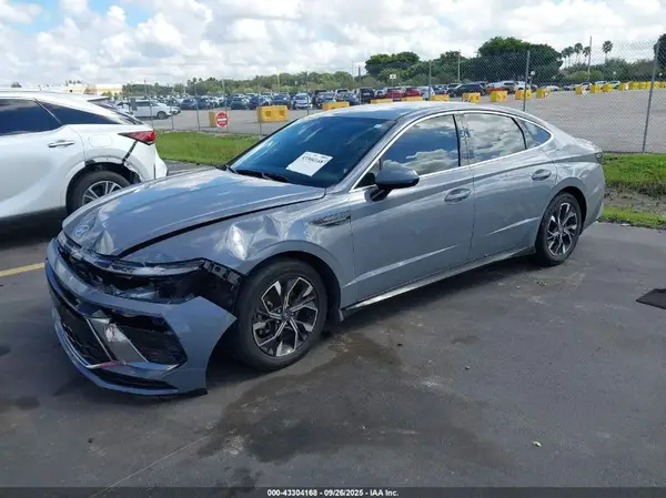 KMHL64JA2RA415284 2024 HYUNDAI SONATA - Image 2