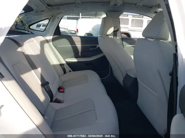 KMHL64JA2RA422011 2024 HYUNDAI SONATA - Image 8