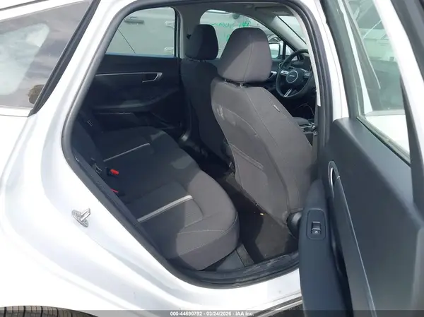 KMHL64JA2RA424390 2024 HYUNDAI SONATA - Image 8