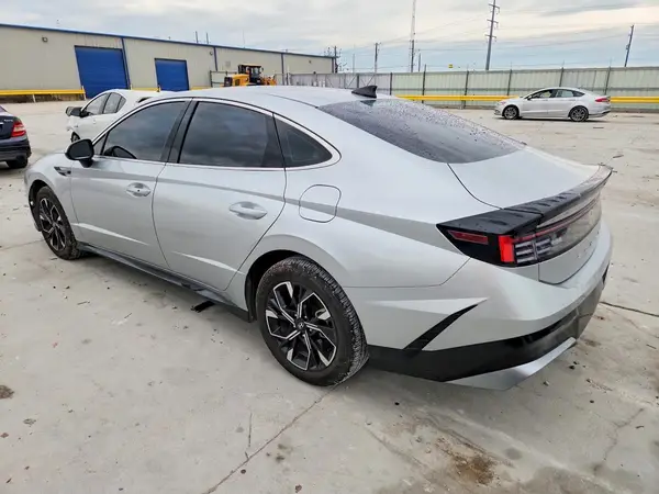 KMHL64JA2SA449117 2025 HYUNDAI SONATA - Image 2