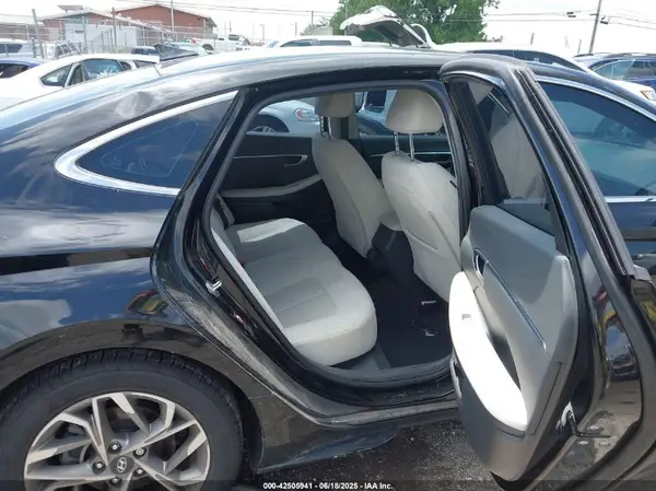 KMHL64JA3MA147029 2021 HYUNDAI SONATA - Image 8
