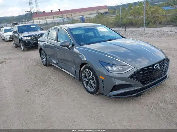 KMHL64JA3NA241591 2022 HYUNDAI SONATA - Image 1