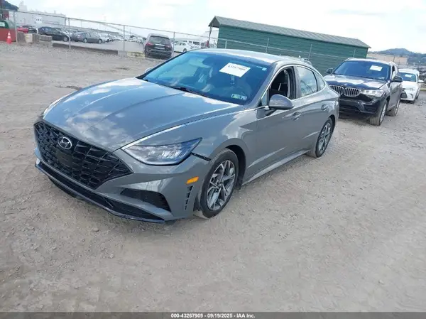 KMHL64JA3NA241591 2022 HYUNDAI SONATA - Image 2
