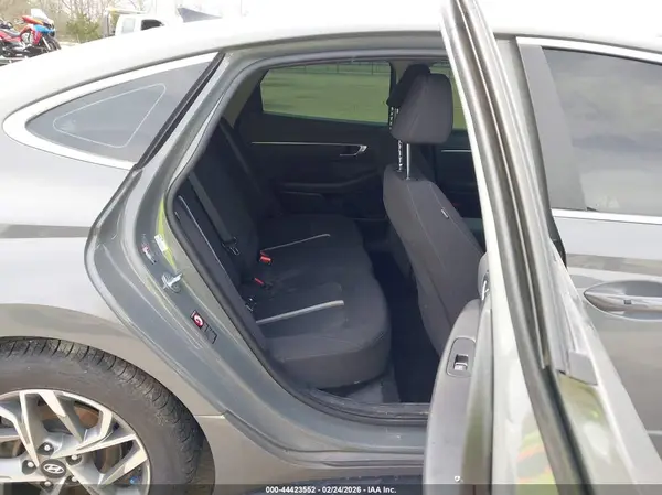 KMHL64JA3PA250147 2023 HYUNDAI SONATA - Image 8