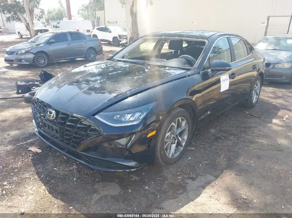 KMHL64JA3PA255039 2023 HYUNDAI SONATA - Image 2