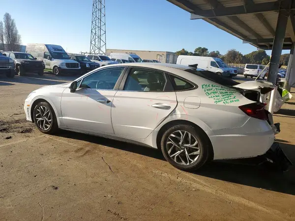 KMHL64JA3PA258216 2023 HYUNDAI SONATA - Image 2