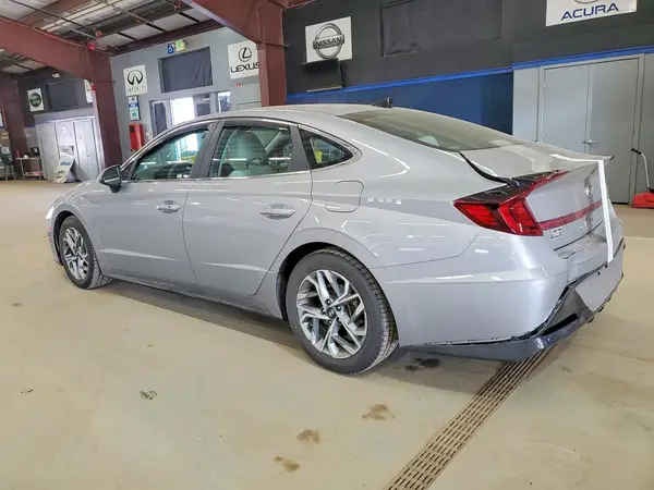 KMHL64JA3PA275307 2023 HYUNDAI SONATA - Image 2