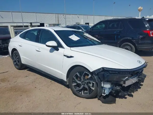 KMHL64JA3RA369304 2024 HYUNDAI SONATA - Image 1