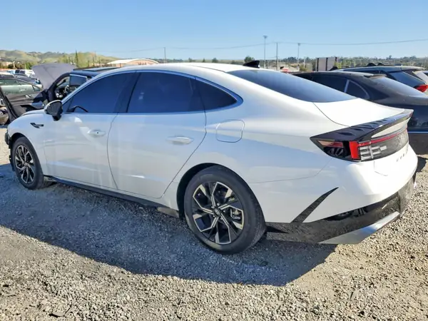 KMHL64JA3RA389794 2024 HYUNDAI SONATA - Image 2