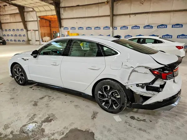 KMHL64JA3RA390461 2024 HYUNDAI SONATA - Image 2