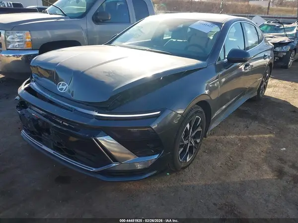 KMHL64JA3SA458229 2025 HYUNDAI SONATA - Image 2