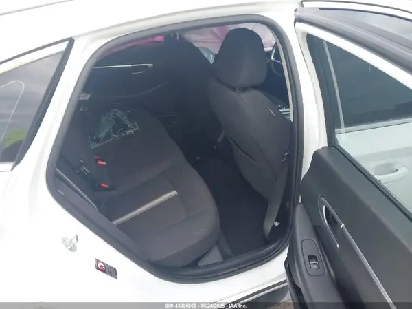 KMHL64JA4NA207515 2022 HYUNDAI SONATA - Image 8