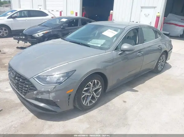 KMHL64JA4PA261853 2023 HYUNDAI SONATA - Image 2