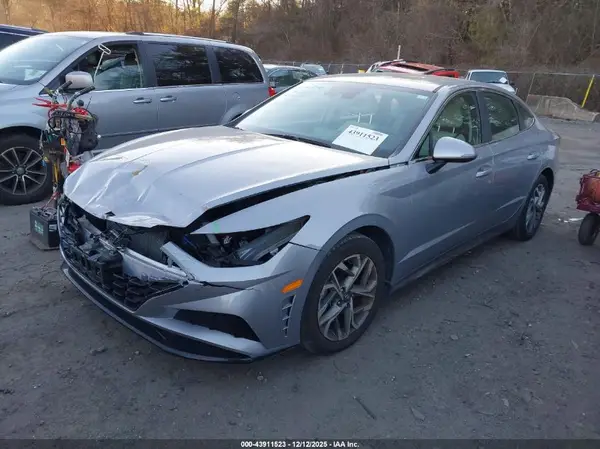 KMHL64JA4PA275221 2023 HYUNDAI SONATA - Image 2