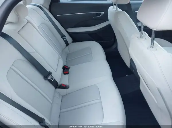KMHL64JA4PA275221 2023 HYUNDAI SONATA - Image 8