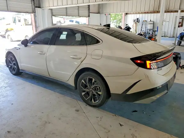 KMHL64JA4RA404514 2024 HYUNDAI SONATA - Image 2