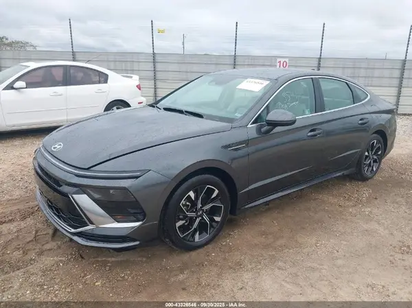 KMHL64JA4SA441228 2025 HYUNDAI SONATA - Image 2