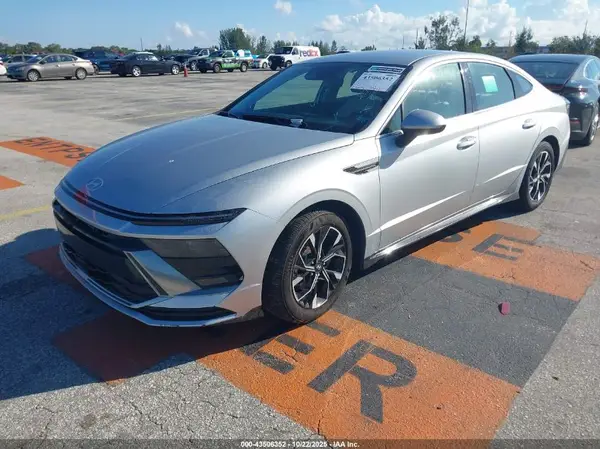 KMHL64JA4SA456957 2025 HYUNDAI SONATA - Image 2