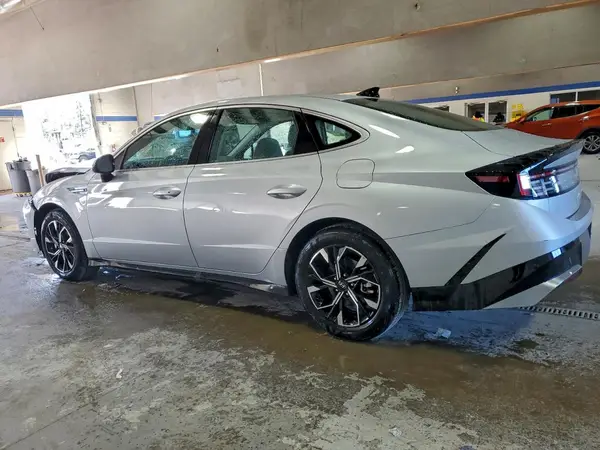KMHL64JA4SA488887 2025 HYUNDAI SONATA - Image 2