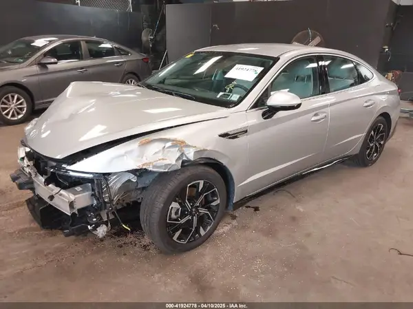 KMHL64JA5RA368929 2024 HYUNDAI SONATA - Image 2
