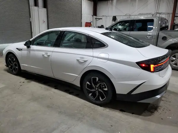 KMHL64JA5RA376318 2024 HYUNDAI SONATA - Image 2
