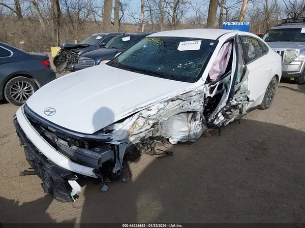 KMHL64JA5RA377016 2024 HYUNDAI SONATA - Image 2